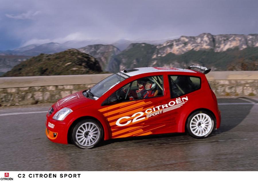  Citroen C2 Sport Concept 2003 года  (фото 41 из 45)